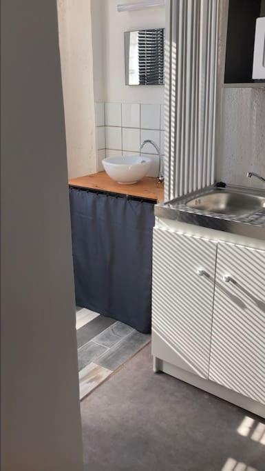 Studio Au Centre De Quimper Rdc Apartment Exterior photo